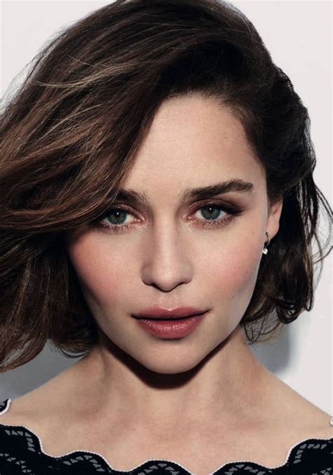 emilia clarke perfume